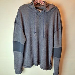 Amongst Others Men's Waffle Pullover Hoodie Size M
